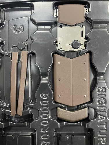 Vertu signature full body - signature,