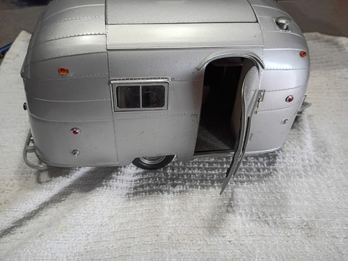 Vintage air stream camper - , /