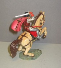 STARLUX  PLASTIQUE  MOYEN ÂGE