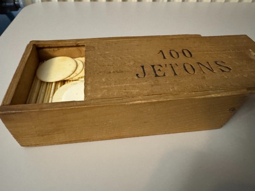 Boite ancienne pions - ancienne,
