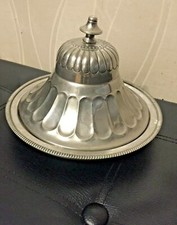 ancien tajine en métal