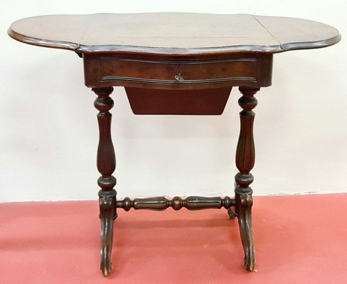 Table couture bois - couture, en