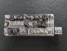 43 CARACTERES D'IMPRIMERIE TYPOGRAPHIQUE Majuscules PLOMB - POLICE ETOILE 60