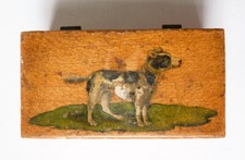 Boite tabatière ancienne en bois  avec peinture miniature chien