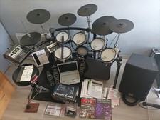 Urgent Enorme kit Roland TD Avec De Multiples Accessoires ?