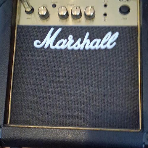Marshall mg10cf 10w - marshall, solid