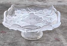 Petit compotier en verre sur