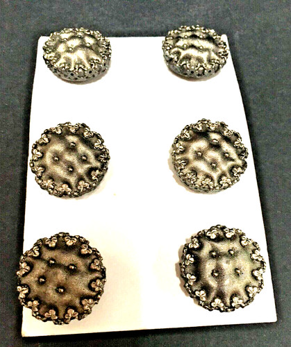 Ancien boutons metal - metal, et