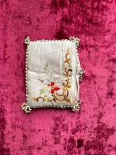 Ancienne Pochette En Soie Coussin Brodée Main Fleurs Pour Mouchoirs