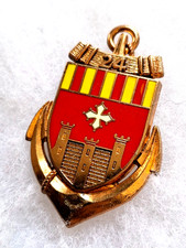 Un insigne " 38° Groupement