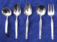 5 SERVING PIECES TOWLE SUPREME