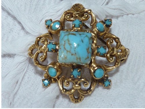 Broche col ancienne art - ,