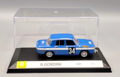 Ixo altaya renault 8 - 1:43,