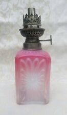 KEROSENE LAMP OPALESCENT GLASS