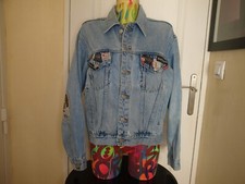 RARE BLOUSON VINTAGE EN JEAN CHEVIGNON AVEC PATCHS  TAILLE L