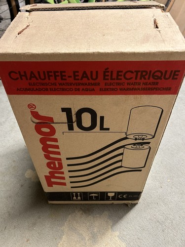Chauffé eau électrique - chauffé,