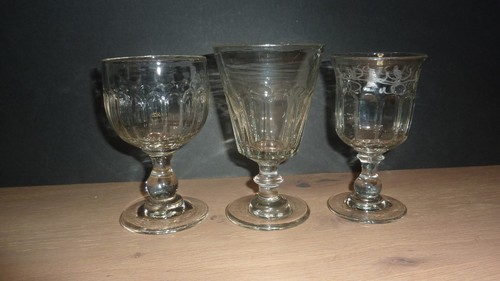 Verres anciens soufflés - anciens,