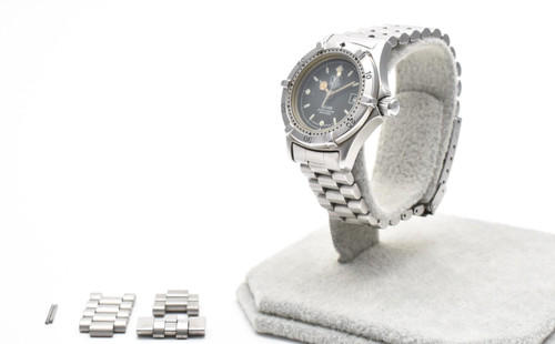 Presque comme neuve tag - neuve],