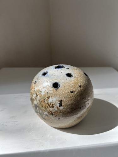Boule pique fleurs grès - , nell