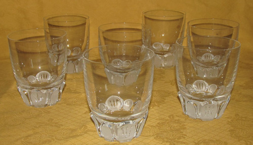 Série verres gobelets - série,