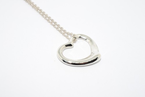 Collier tiffany cœur - &,