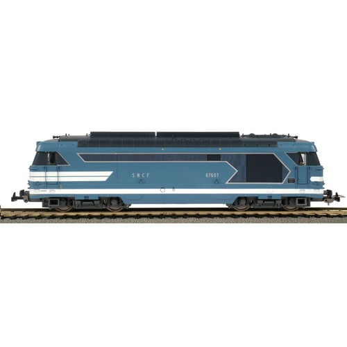 Locomotive diesel 67607 - locomotive,