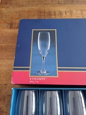 6  verres flutes à champagne