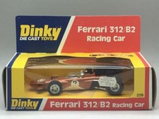DINKY TOYS Ferrari 312/B2 Course Voiture Bronze avec Noir Arrière Aile 226 Mint