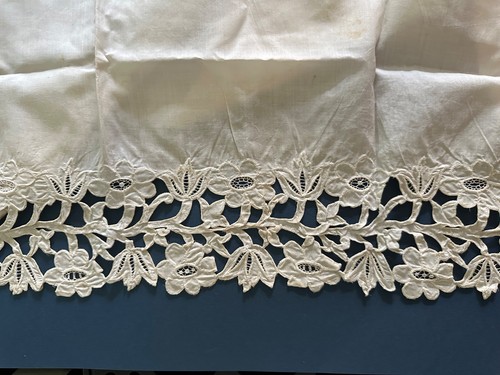 Ancien ouvrage broderie - ancien, de