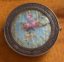 Très Beau Et Extrêmement Rare Pilulier Ancien En Vermeil Émaillé  XIXème