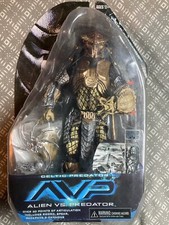 Aztek « Bone Head » Predator Neca AVP 2004 (custom) Led Version With Accessories