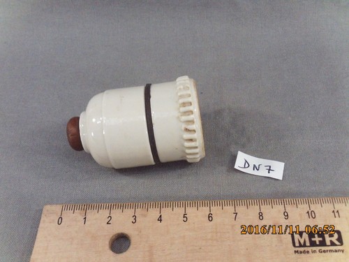 Ancienne douille porcelaine - douille, en