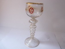 Ancien verre a vin blanc