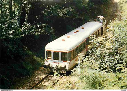 Carte postale trains - -,