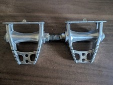 Paire de pédales vélo de course vintage ancien  aluminium MAILLARD CXC