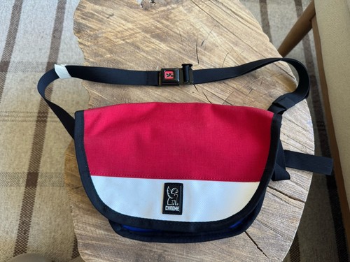 Chrome industries hip - chrome, sling
