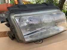 VOLKSWAGEN PASSAT AUDI A 4 phare avant droite