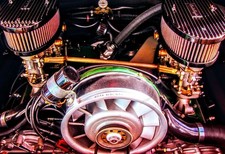 Cadre 30x43 cm - Moteur - AUTOportrait by Ricardo - l'empire des sens