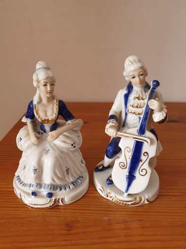 Figurines porcelaine - en,