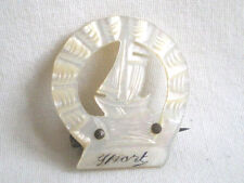BROCHE ANCIENNE EN NACRE