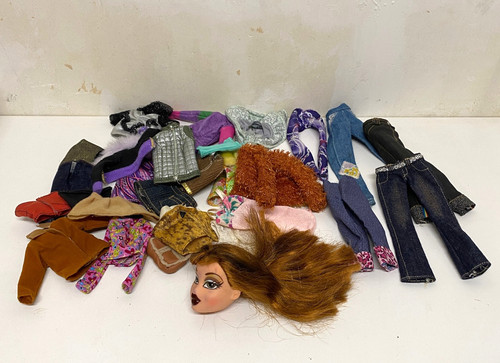 Lot bratz tête - lot,