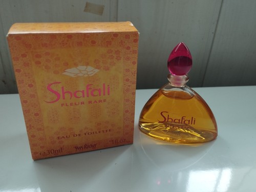 Shafali fleur rare eau - rare,