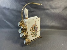 Ancienne carafe en porcelaine