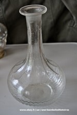 Ancienne carafe ,  , sans