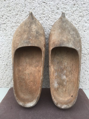 Ancienne paire sabots - ancienne,