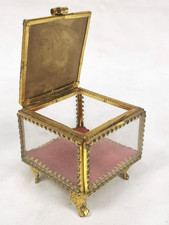 Ancienne Boite à Bijoux vitrine . Souvenirs vintage VILLEDIEU LES POELES église