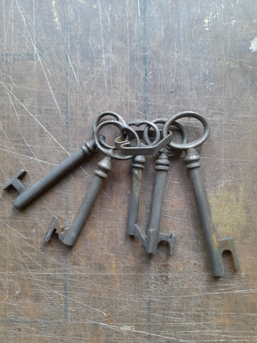 Clefs passe partout - 5,
