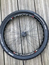 roue avant vtt mtb 27,5+ 29 no tubes ztr hugo schwalbe