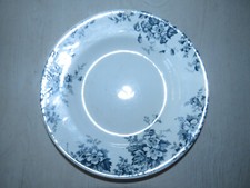 ancienne  assiette  creuse St