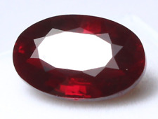 Rubis rouge profond naturel